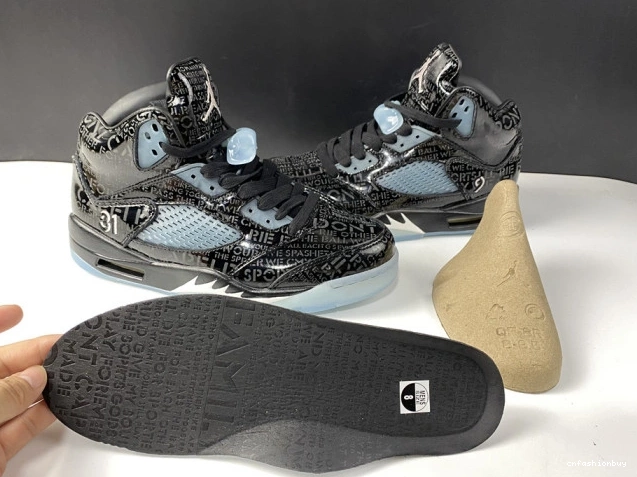 Doernbecher AIR 633068-010 Jordan Retro 5 0720